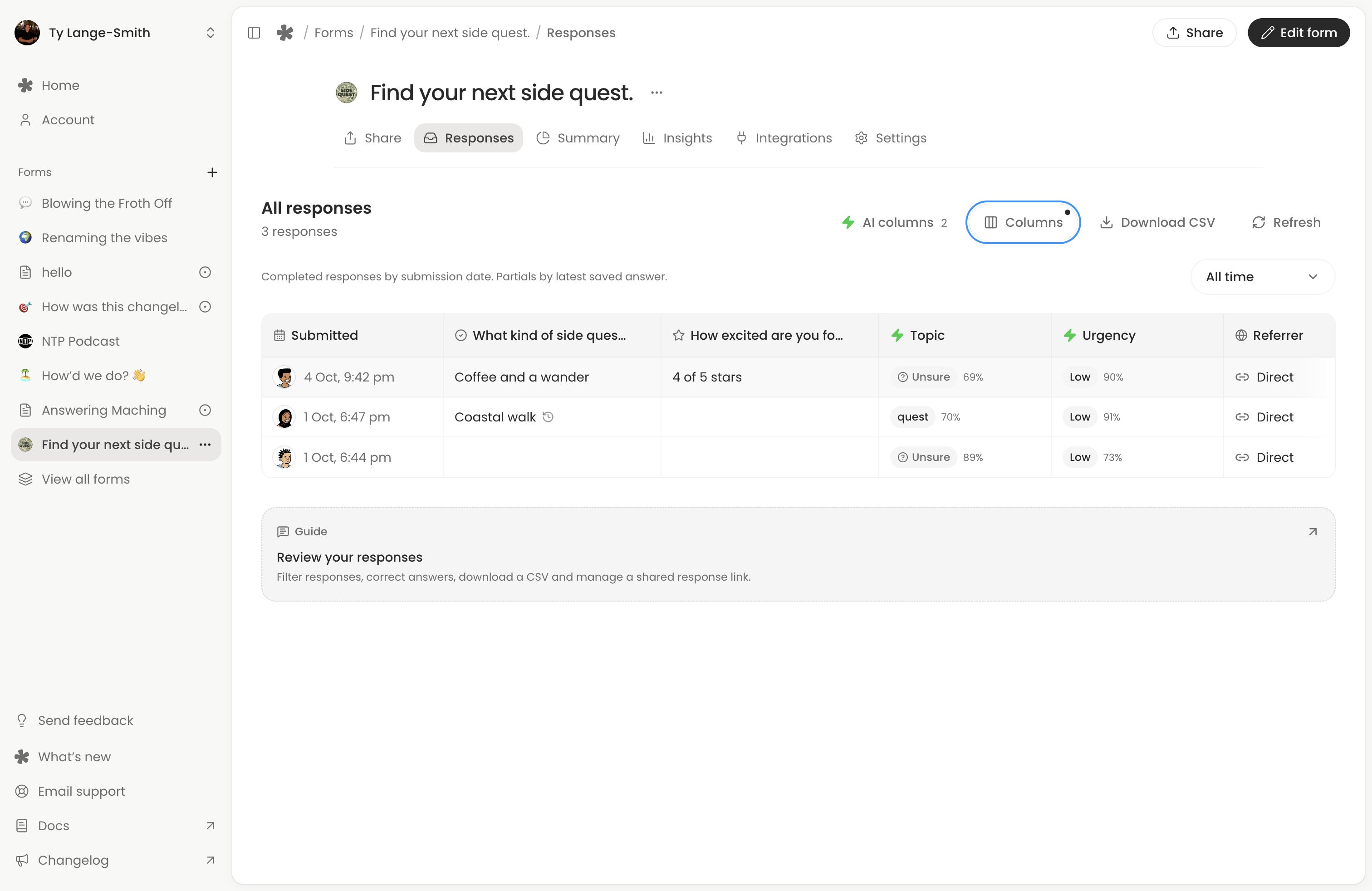 Responses table with question columns, Columns and Download CSV controls.